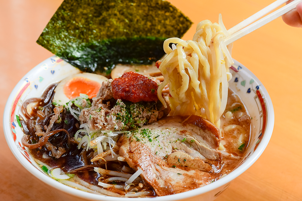やなかさはらまたかやかやかやかやまかやさかやかや 麺屋はやさか - #推しメンやまがたラーメンデータベース